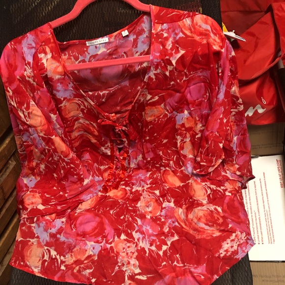 Larsen Gray Circular Edged Poncho- 489 $15 or $12 w/offer - Picture 1 of 3